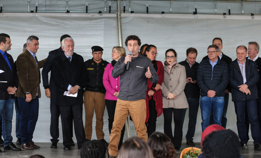 O governador em exercício do Paraná Darci Piana inaugura nesta sexta-feira (19), o Centro Municipal de Atendimento Educacional Especializado (Cmaee) Gustavo Maier, no bairro Guarituba, em Piraquara, Região Metropolitana de Curitiba. Na foto, o prefeito de Piraquara. Professor Marquinhos.  Curitiba, 19/07/2019 -  Foto: Geraldo Bubniak/ANPr