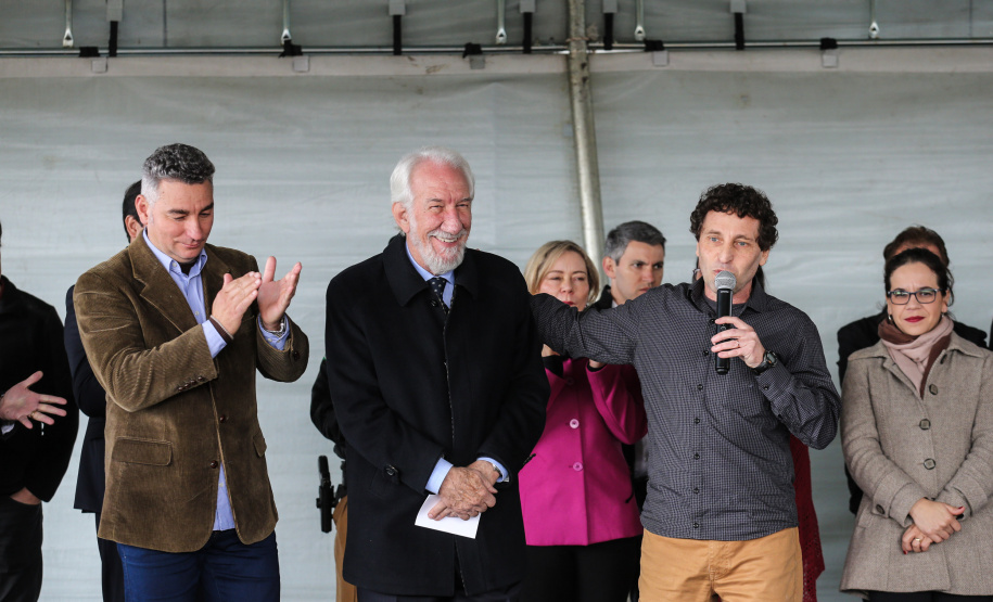 O governador em exercício do Paraná Darci Piana inaugura nesta sexta-feira (19), o Centro Municipal de Atendimento Educacional Especializado (Cmaee) Gustavo Maier, no bairro Guarituba, em Piraquara, Região Metropolitana de Curitiba.   Curitiba, 19/07/2019 -  Foto: Geraldo Bubniak/ANPr