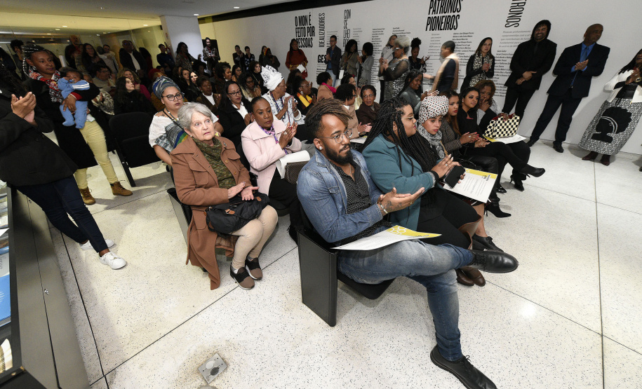 "Movimenta Preta" homenageia 30 mulheres negras na abertura da sua programação. Foto: 
Kraw Pennas/SECC