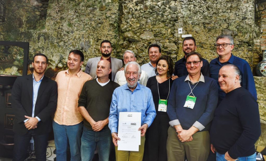 O vice-governador Darci Piana participou no sábado (20), em Antonina, do Encontro da Grande Reserva da Mata Atlântica, que visa a promoção e desenvolvimento do turismo como atividade econômica ambientalmente responsável. Foto: Denis Ferreira Netto/SEDEST