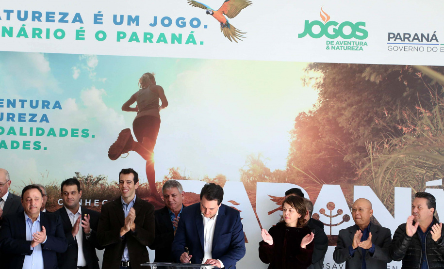 O Paraná terá neste ano uma série de competições que ajudarão a estimular práticas esportivas, além de evidenciar as belezas do Estado, atrair turistas e movimentar a economia de diversas regiões. São os Jogos de Aventura e Natureza, uma iniciativa pioneira no Brasil em formato e abrangência que foi lançada nesta terça-feira (23) pelo governador Carlos Massa Ratinho Junior. Foto:Gilson Abreu/ANPr