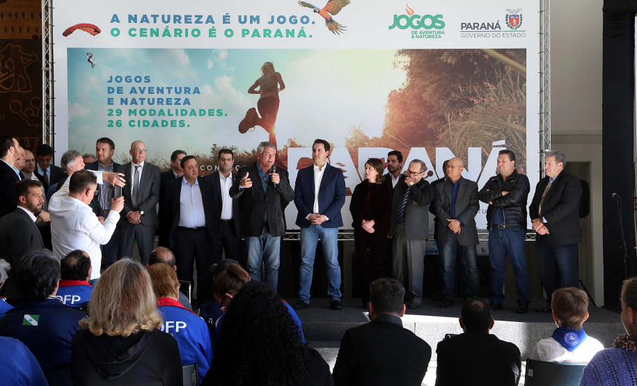 O Paraná terá neste ano uma série de competições que ajudarão a estimular práticas esportivas, além de evidenciar as belezas do Estado, atrair turistas e movimentar a economia de diversas regiões. São os Jogos de Aventura e Natureza, uma iniciativa pioneira no Brasil em formato e abrangência que foi lançada nesta terça-feira (23) pelo governador Carlos Massa Ratinho Junior. Foto:Gilson Abreu/ANPr