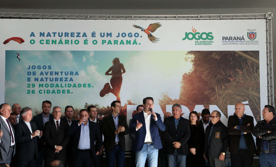 O Paraná terá neste ano uma série de competições que ajudarão a estimular práticas esportivas, além de evidenciar as belezas do Estado, atrair turistas e movimentar a economia de diversas regiões. São os Jogos de Aventura e Natureza, uma iniciativa pioneira no Brasil em formato e abrangência que foi lançada nesta terça-feira (23) pelo governador Carlos Massa Ratinho Junior. Foto:Gilson Abreu/ANPr