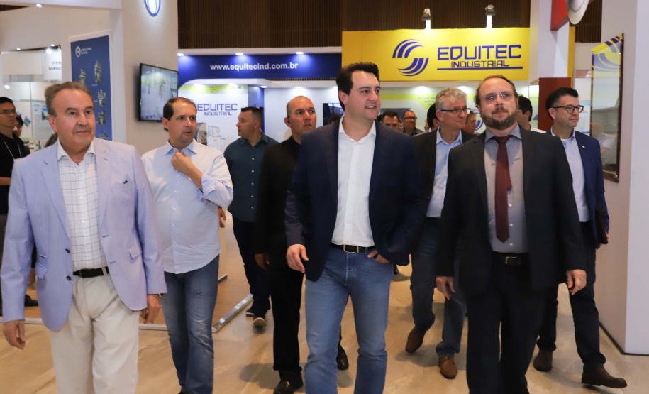 O governador Carlos Massa Ratinho Junior afirmou nesta terça-feira (23), durante a abertura da AveSui Eurotier South America 2019, em Medianeira, que o Estado prepara as bases logísticas para facilitar ainda mais o desenvolvimento do cooperativismo no Paraná, que já é referência para o agronegócio brasileiro