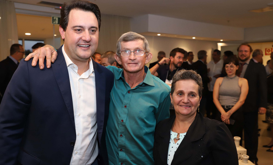 O governador Carlos Massa Ratinho Junior afirmou nesta terça-feira (23), durante a abertura da AveSui Eurotier South America 2019, em Medianeira, que o Estado prepara as bases logísticas para facilitar ainda mais o desenvolvimento do cooperativismo no Paraná, que já é referência para o agronegócio brasileiro