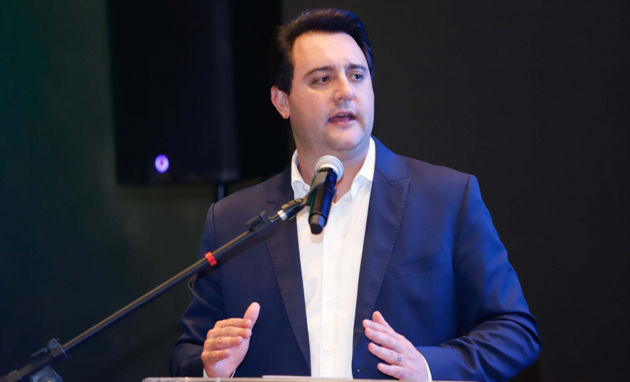 O governador Carlos Massa Ratinho Junior afirmou nesta terça-feira (23), durante a abertura da AveSui Eurotier South America 2019, em Medianeira, que o Estado prepara as bases logísticas para facilitar ainda mais o desenvolvimento do cooperativismo no Paraná, que já é referência para o agronegócio brasileiro