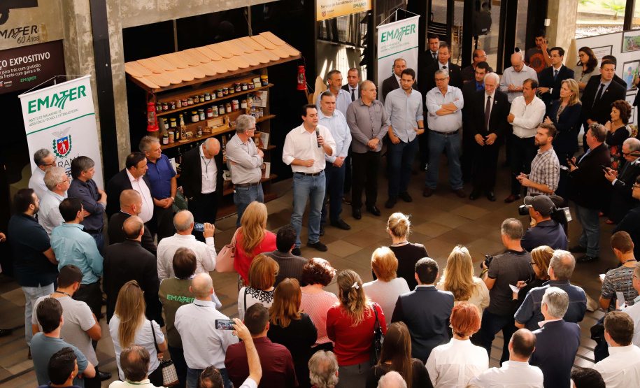 Governador Carlos Massa Ratinho Junior entrega  54 veículos para escritórios da Emater no Interior do Estado. Curitiba, 24/07/2019 - Foto: Rodrigo Felix Leal/ANPr
