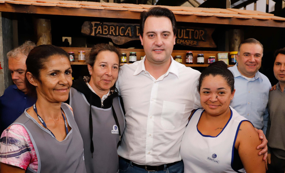 Governador Carlos Massa Ratinho Junior entrega  54 veículos para escritórios da Emater no Interior do Estado. Curitiba, 24/07/2019 - Foto: Rodrigo Felix Leal/ANPr
