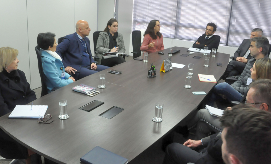 Um estudo acadêmico elaborado pela doutora em economia Dayane Rocha de Pauli mostrou a importância do crédito concedido pela Fomento Paraná aos municípios e empreendedores paranaenses. O trabalho serviu de tese para conclusão de doutorado da pesquisadora na Universidade Federal do Paraná (UFPR). Foto: Divulgação/Fomento Paraná