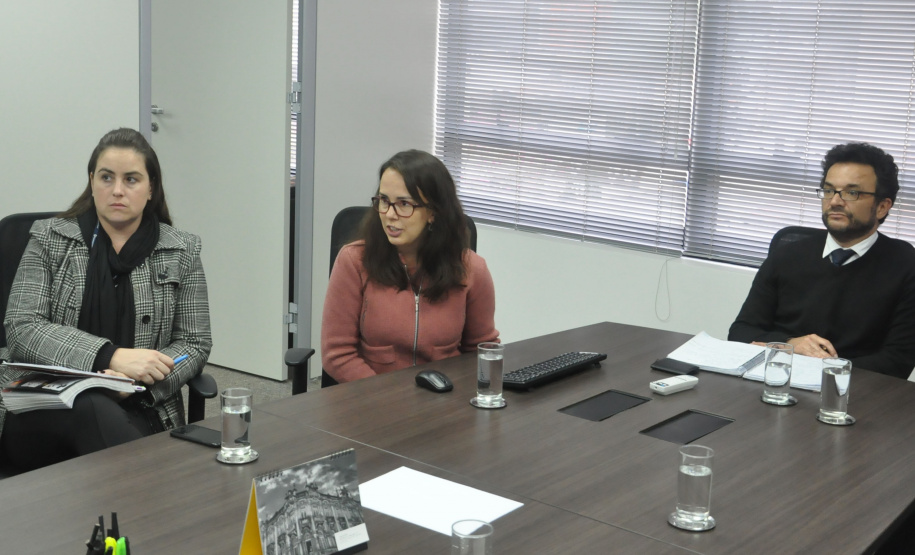 Um estudo acadêmico elaborado pela doutora em economia Dayane Rocha de Pauli mostrou a importância do crédito concedido pela Fomento Paraná aos municípios e empreendedores paranaenses