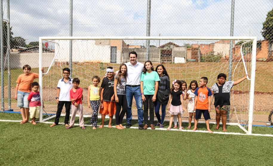 O governador Carlos Massa Ratinho Junior inaugurou nesta sexta-feira (26) em  Ivaiporã, no Vale do Ivaí, a unidade do projeto Meu Campinho implantada no município.   Ivaiporã, 26/07/2019 -Foto: Geraldo Bubniak/ANPr