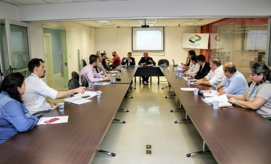 Tomaram posse nesta semana os novos membros do Conselho de Administração dos Portos do Paraná (Consad). O colegiado é responsável pela orientação geral dos negócios da empresa pública e composto por cinco integrantes. Foto: Claudio Neves/Portos do Paraná