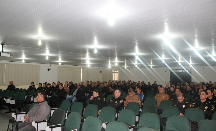 Escola Segura e Patrulha Escolar são temas de formação com policiais militares. Doto: PMPR