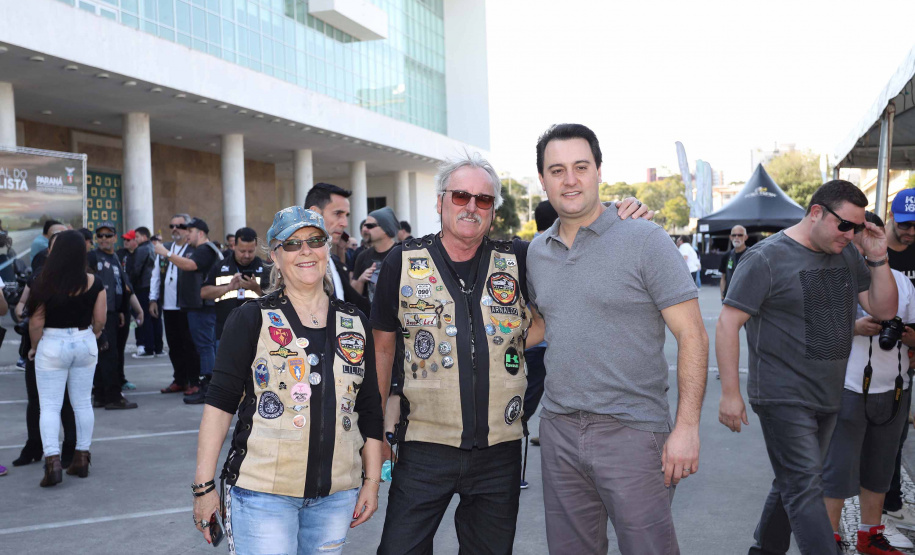 O governador Carlos Massa Ratinho Junior participou e deu as boas-vindas aos motoqueiros, presentes na benção em comemoração ao seu dia. Curitiba, 17-07-19.Foto: Arnaldo Alves / ANPr.