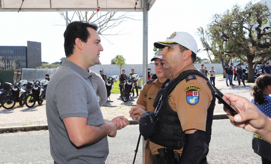 O governador Carlos Massa Ratinho Junior participou e deu as boas-vindas aos motoqueiros, presentes na benção em comemoração ao seu dia. Curitiba, 17-07-19.Foto: Arnaldo Alves / ANPr.