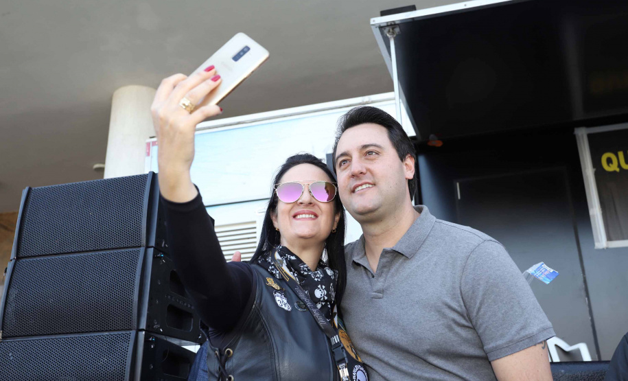 O governador Carlos Massa Ratinho Junior participou e deu as boas-vindas aos motoqueiros, presentes na benção em comemoração ao seu dia. Curitiba, 17-07-19.Foto: Arnaldo Alves / ANPr.