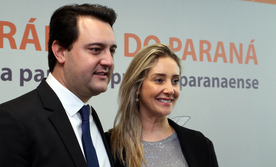 A Copel renovou a parceria que mantém há 30 anos com a Associação das Emissoras de Radiodifusão do Paraná (Aerp) para a veiculação de mensagens de utilidade pública sobre fornecimento, geração e transmissão de energia