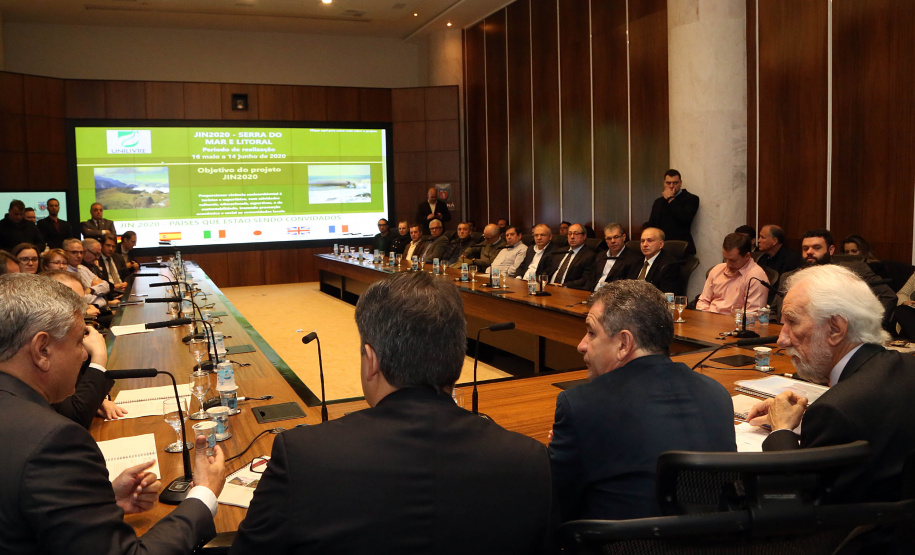 Atletas e turistas de sete países estarão no Paraná no ano que vem para a primeira edição dos Jogos Internacionais da Natureza, realizados entre maio e junho de 2020 em 13 municípios da Serra do Mar, que compreende o Litoral e a Região Metropolitana de Curitiba