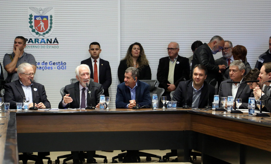 Atletas e turistas de sete países estarão no Paraná no ano que vem para a primeira edição dos Jogos Internacionais da Natureza, realizados entre maio e junho de 2020 em 13 municípios da Serra do Mar, que compreende o Litoral e a Região Metropolitana de Curitiba