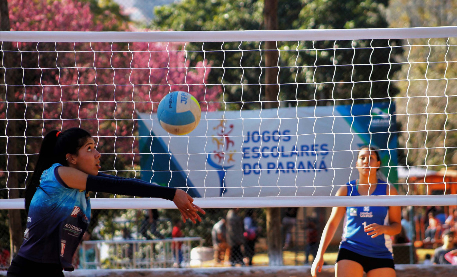 A abertura oficial da fase final da 66ª edição dos Jogos Escolares do Paraná (JEPS) terá a presença do campeão olímpico Emanuel Fernando Scheffer Rego. O evento, para alunos-atletas de 15 a 17 anos, será em Foz do Iguaçu entre os dias 2 e 10 de agosto. A abertura acontece na próxima sexta-feira (2), às 20h, no Ginásio Costa Cavalcanti. Foto: Josi Schmidt/SEET