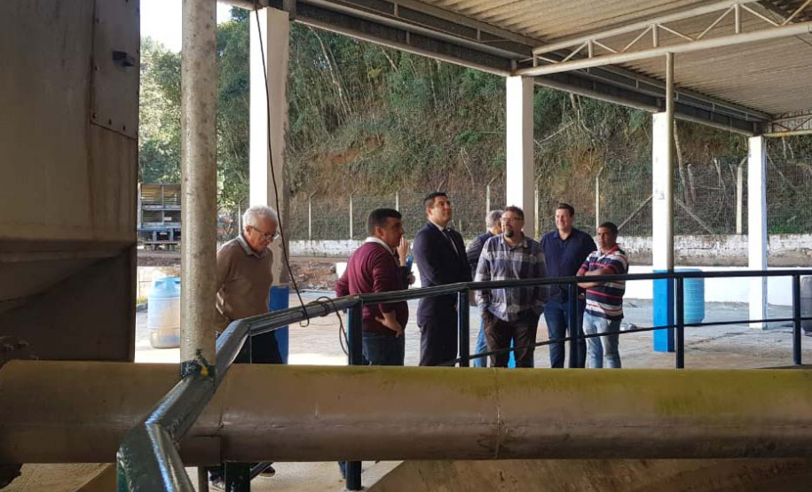 A Agência do Trabalhador de Bocaiúva do Sul vai disponibilizar 200 novas vagas de empregos diretos e indiretos para o Frigorífico Rainha da Paz, que será inaugurado em outubro. As vagas são para auxiliar de produção, sem experiência e com ensino fundamental incompleto, logística de cargas/descargas e nas demais áreas internas, com salários na média de R$ 1,3 mil e mais benefícios. A seleção das vagas inicia em setembro. Foto:SEJUF