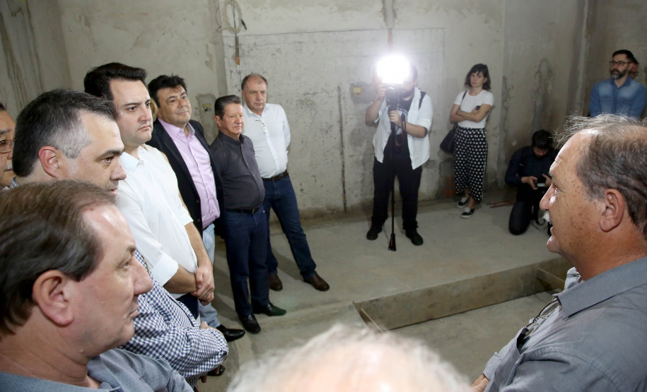 O governador Carlos Massa Ratinho Junior autorizou nesta quarta-feira (8), em Pato Branco, o repasse de R$ 565 mil para aquisição de equipamentos e acessórios para o setor de radiologia do Hospital do Câncer da cidade.