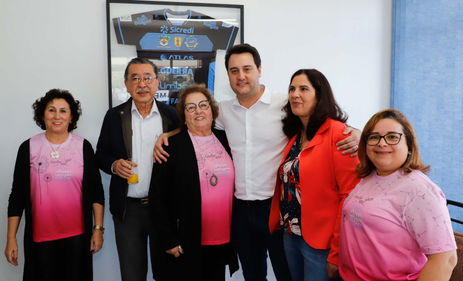 O governador Carlos Massa Ratinho Junior autorizou nesta quarta-feira (8), em Pato Branco, o repasse de R$ 565 mil para aquisição de equipamentos e acessórios para o setor de radiologia do Hospital do Câncer da cidade.