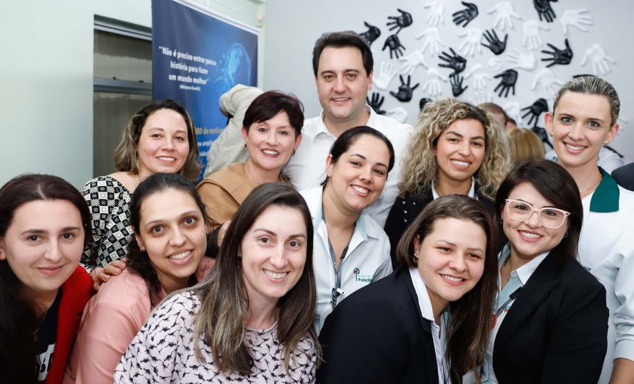 O governador Carlos Massa Ratinho Junior autorizou nesta quarta-feira (8), em Pato Branco, o repasse de R$ 565 mil para aquisição de equipamentos e acessórios para o setor de radiologia do Hospital do Câncer da cidade.