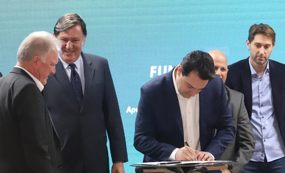 GOVERNADOR ACOMPANHA O ANÚNCIO DO BIOPARK, EM TOLEDO E LIBERA RECURSOS PARA REGIÃO. O governador Carlos Massa Ratinho Junior participa nesta sexta-feira (09), em Toledo, do anúncio de instalação de um complexo hospitalar e de saúde no Biopark ? Parque Científico e Tecnológico de Biociências