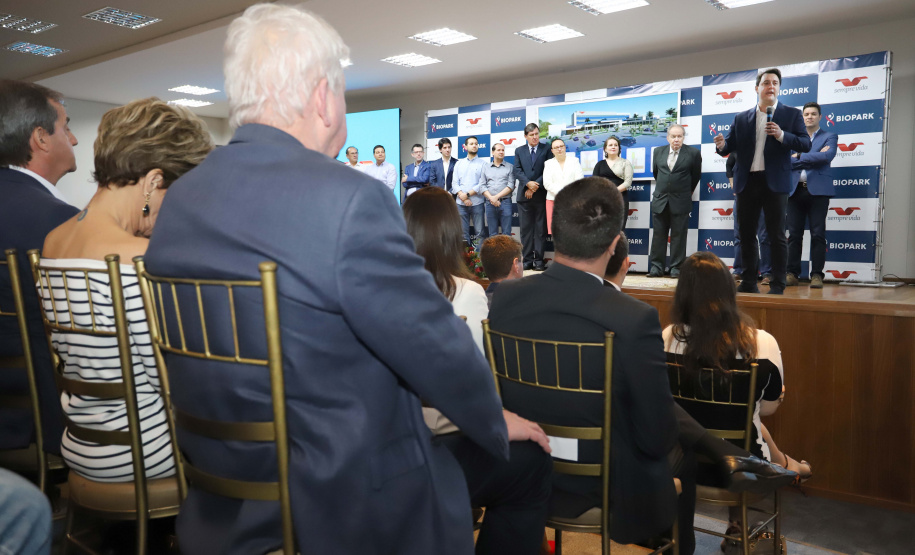 GOVERNADOR ACOMPANHA O ANÚNCIO DO BIOPARK, EM TOLEDO E LIBERA RECURSOS PARA REGIÃO. O governador Carlos Massa Ratinho Junior participa nesta sexta-feira (09), em Toledo, do anúncio de instalação de um complexo hospitalar e de saúde no Biopark ? Parque Científico e Tecnológico de Biociências