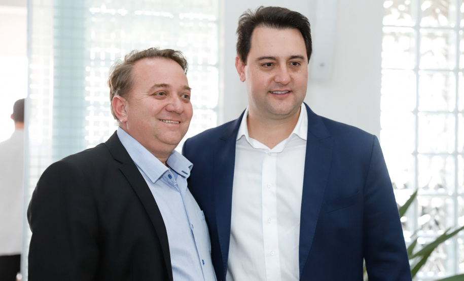 O Biopark - Parque Científico e Tecnológico de Biociências de Toledo, no Oeste do Estado, vai ganhar um Complexo Hospitalar e de Saúde. O governador Carlos Massa Ratinho Junior participou nesta sexta-feira (9) do anúncio do empreendimento, que pertence ao grupo Sempre Vida e vai unir o atendimento na saúde ao desenvolvimento de pesquisas e inovação.