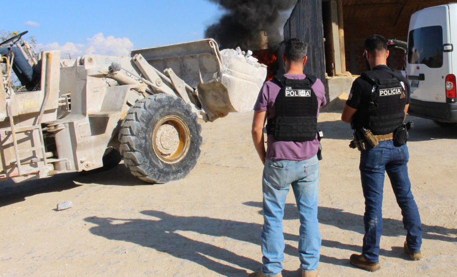 Polícia Civil incinera 7,7 toneladas de drogas. Foto: Divulgação/Polícia Civil