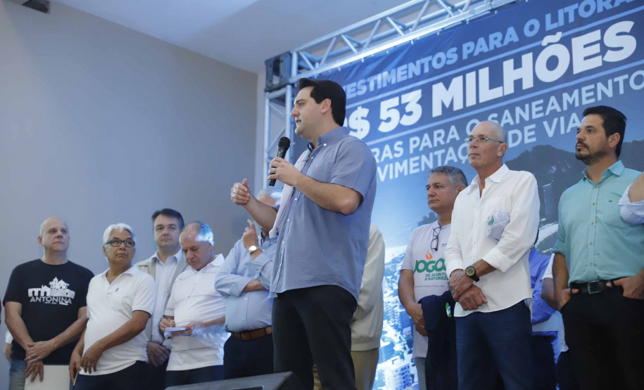Os investimentos do Governo do Estado no Litoral somam R$ 57,5 milhões. O governador Carlos Massa Ratinho Junior esteve neste sábado (10) em Matinhos para a entrega oficial de obras de saneamento que somam R$ 50 milhões.