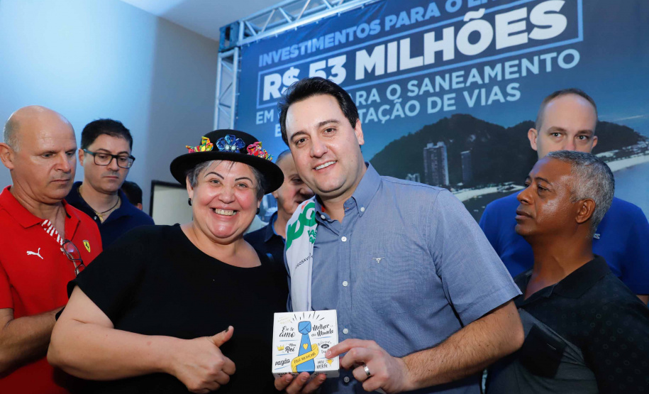 Os investimentos do Governo do Estado no Litoral somam R$ 57,5 milhões. O governador Carlos Massa Ratinho Junior esteve neste sábado (10) em Matinhos para a entrega oficial de obras de saneamento que somam R$ 50 milhões.