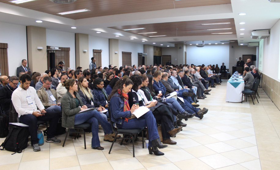 Um simulado em emergência sanitária para atendimento de foco de febre aftosa foi aberto nesta segunda-feira (12), em São José dos Pinhais, Região Metropolitana de Curitiba. O evento segue até 17 de agosto com o objetivo de preparar os profissionais para atendimento em uma eventual situação de foco da doença, já que o Paraná trabalha para se tornar Área Livre de Febre Aftosa sem Vacinação. Foto: Gisele Barão/SEAB