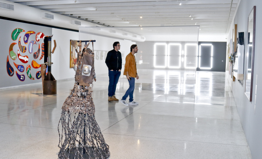 MON encerra duas exposições nesta semana.