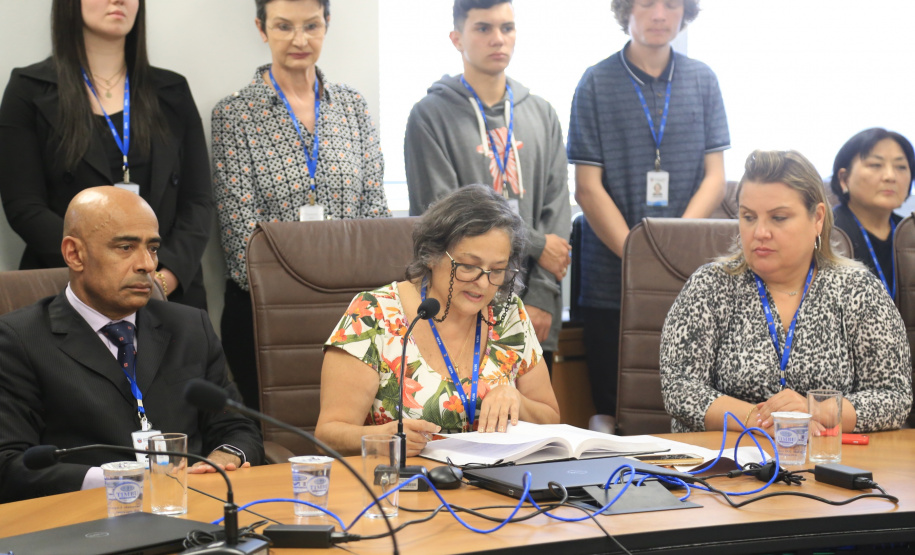 Tomaram posse nesta segunda-feira (12) os novos integrantes do Conselho de Contribuintes e Recursos Fiscais (CCRF). Órgão da Secretaria de Estado da Fazenda, o Conselho é responsável pelo julgamento em segunda instância administrativa dos recursos de contribuintes que recorreram de multas e já perderam em primeira instância. Foto: José Fernando Ogura/AEN