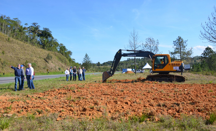 A construção de um novo Posto de Fiscalização de Trânsito Agropecuário (PFTA) da Agência de Defesa Agropecuária do Paraná (Adapar) em Campina Grande do Sul, na Região Metropolitana de Curitiba, deve ampliar o potencial de defesa da sanidade do Estado
