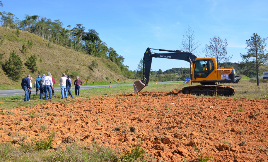 A construção de um novo Posto de Fiscalização de Trânsito Agropecuário (PFTA) da Agência de Defesa Agropecuária do Paraná (Adapar) em Campina Grande do Sul, na Região Metropolitana de Curitiba, deve ampliar o potencial de defesa da sanidade do Estado