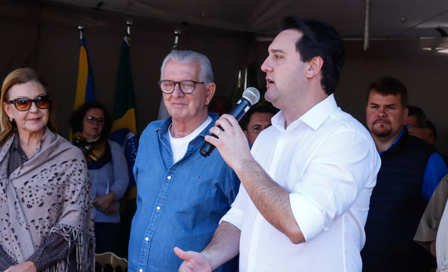 O governador Carlos Massa Ratinho Junior e o prefeito de Guaratuba, Roberto Justus, inauguraram a ponte sobre o Rio Cubatão, em Guaratuba.