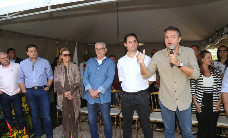 O governador Carlos Massa Ratinho Junior e o prefeito de Guaratuba, Roberto Justus, inauguraram a ponte sobre o Rio Cubatão, em Guaratuba. Foto:Gilson Abreu/AEN