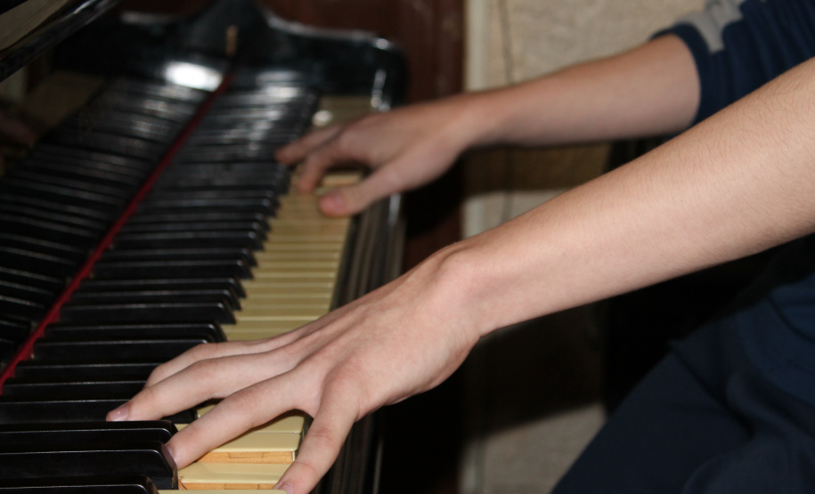 Educação comemora 15 anos de atendimento a alunos com superdotação. Foto: Divulgação/SEED