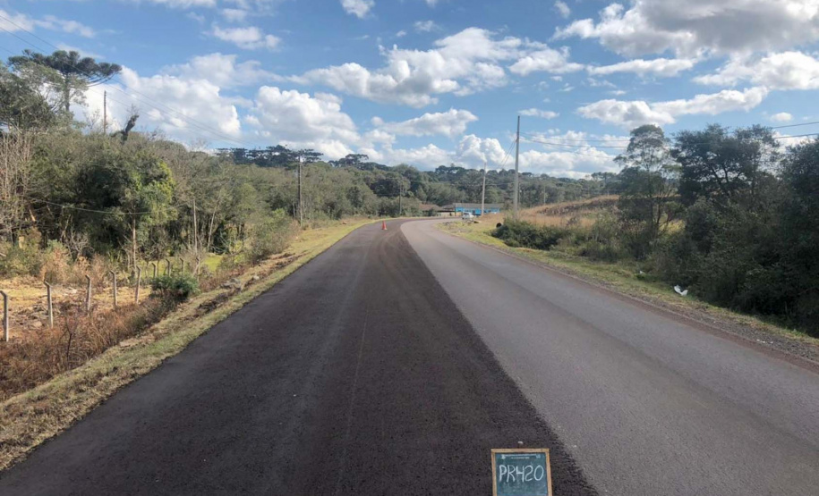 Três rodovias da Região Metropolitana de Curitiba, próximas a Santa Catarina, estão sendo recuperadas pelo Departamento de Estradas de Rodagem do Paraná (DER/PR)