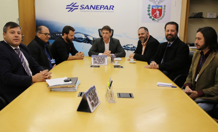 Comunidades rurais de Antônio Olinto, no Sul do Paraná, e de Cândido de Abreu, na região central, vão receber sistemas de abastecimento de água