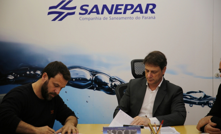 Comunidades rurais de Antônio Olinto, no Sul do Paraná, e de Cândido de Abreu, na região central, vão receber sistemas de abastecimento de água