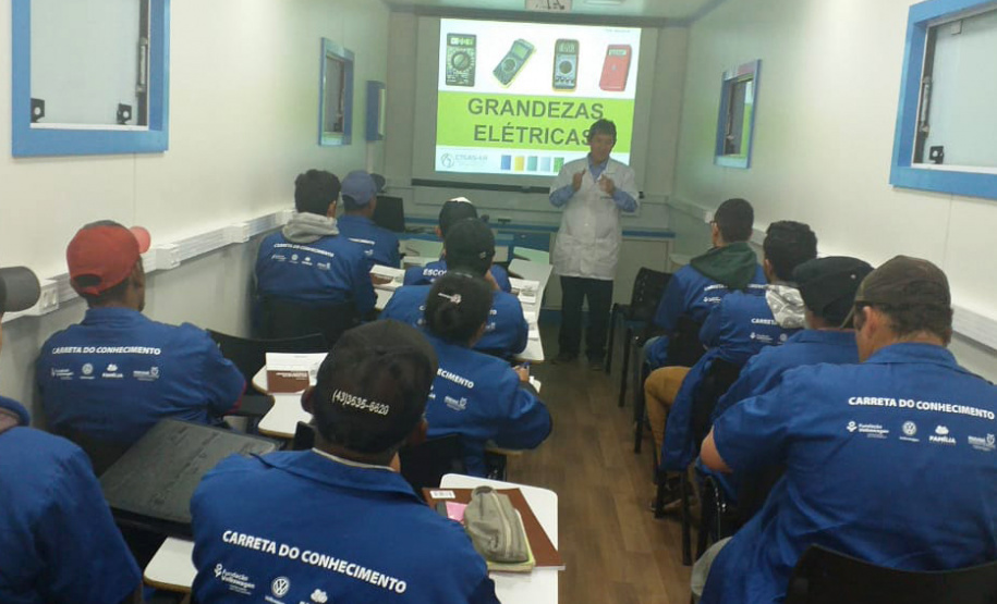 Carretas do Conhecimento formam mais 148 alunos em agosto. Foto: Divulgação/SEJUF