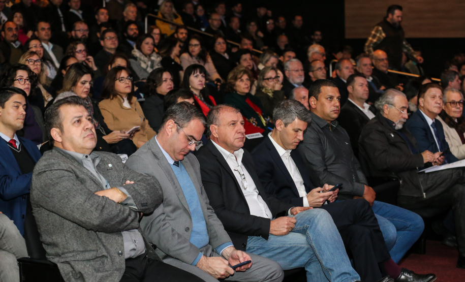 Abertura da primeira audiência pública do Plano Plurianual 2020-2023. O encontro acontece no auditório do Museu Oscar Niemeyer, em Curitiba.  Curitiba, 21/08/2019 -Foto: Geraldo Bubniak/AEN