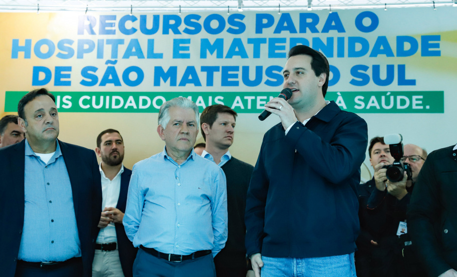 O governador Carlos Massa Ratinho Junior autorizou nesta quinta-feira (22) o início das obras do Hospital e Maternidade Dr. Paulo Fortes, em São Mateus do Sul. A iniciativa é parte do programa estadual de regionalização da Saúde, que tem como objetivo construir centros de especialidades em diversas regiões do Estado.