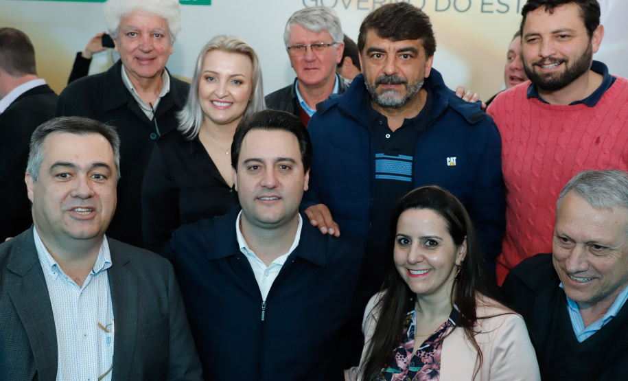 O governador Carlos Massa Ratinho Junior autorizou nesta quinta-feira (22) o início das obras do Hospital e Maternidade Dr. Paulo Fortes, em São Mateus do Sul. A iniciativa é parte do programa estadual de regionalização da Saúde, que tem como objetivo construir centros de especialidades em diversas regiões do Estado.