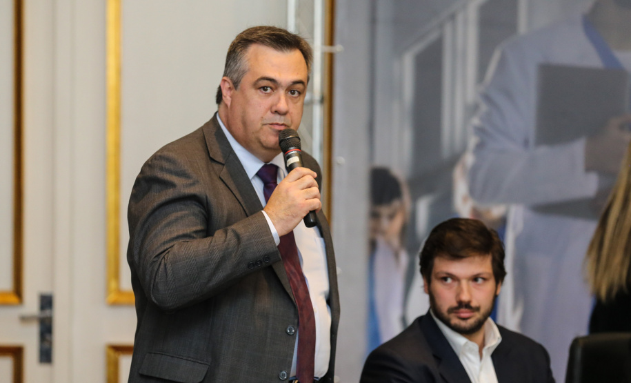 O governador Carlos Massa Ratinho Junior libera nesta segunda-feira (26), em evento no Palácio Iguaçu, suplementação orçamentária para universidades estaduais. Na foto o secretário de Estado da Saúde, Beto Preto. Curitiba, 26/08/2019 -Foto: Geraldo Bubniak/AEN